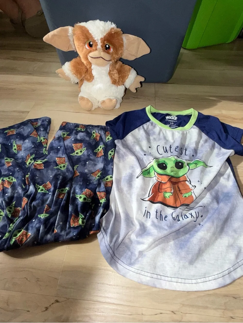 Star Wars Grogu Navy & Green Kids Pajama Set with stuffed animal